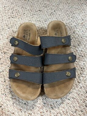 L'ATISTE Black Triple Strap Buckle Sandals